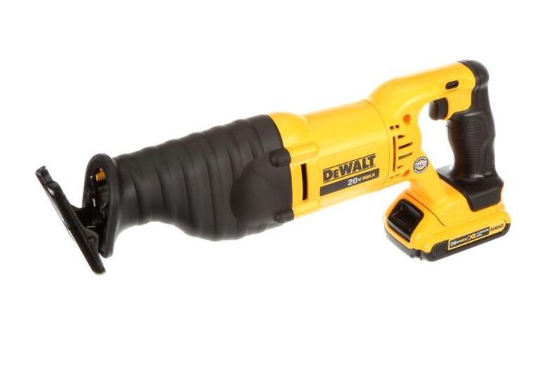 20-Volt MAX Cordless Combo Kit (4-Tool) with (2) 20-Volt 2.0Ah Batteries & Charger - Image 2