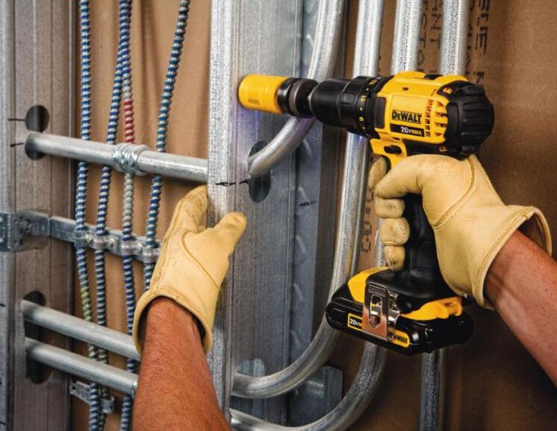 20-Volt MAX Cordless Drill/Impact Combo Kit (2-Tool) with (2) 20-Volt 1.5Ah Batteries, Charger & Reciprocating Saw - Image 6