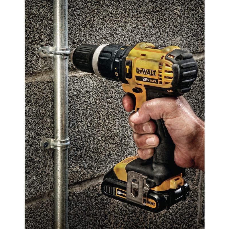 20V MAX Lithium Ion Compact Hammerdrill Kit (1.5 Ah) - Image 4