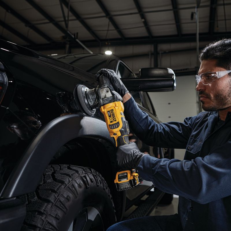 20V MAX XR 5 IN. CORDLESS VARIABLE-SPEED RANDOM ORBIT POLISHER KIT - Image 6